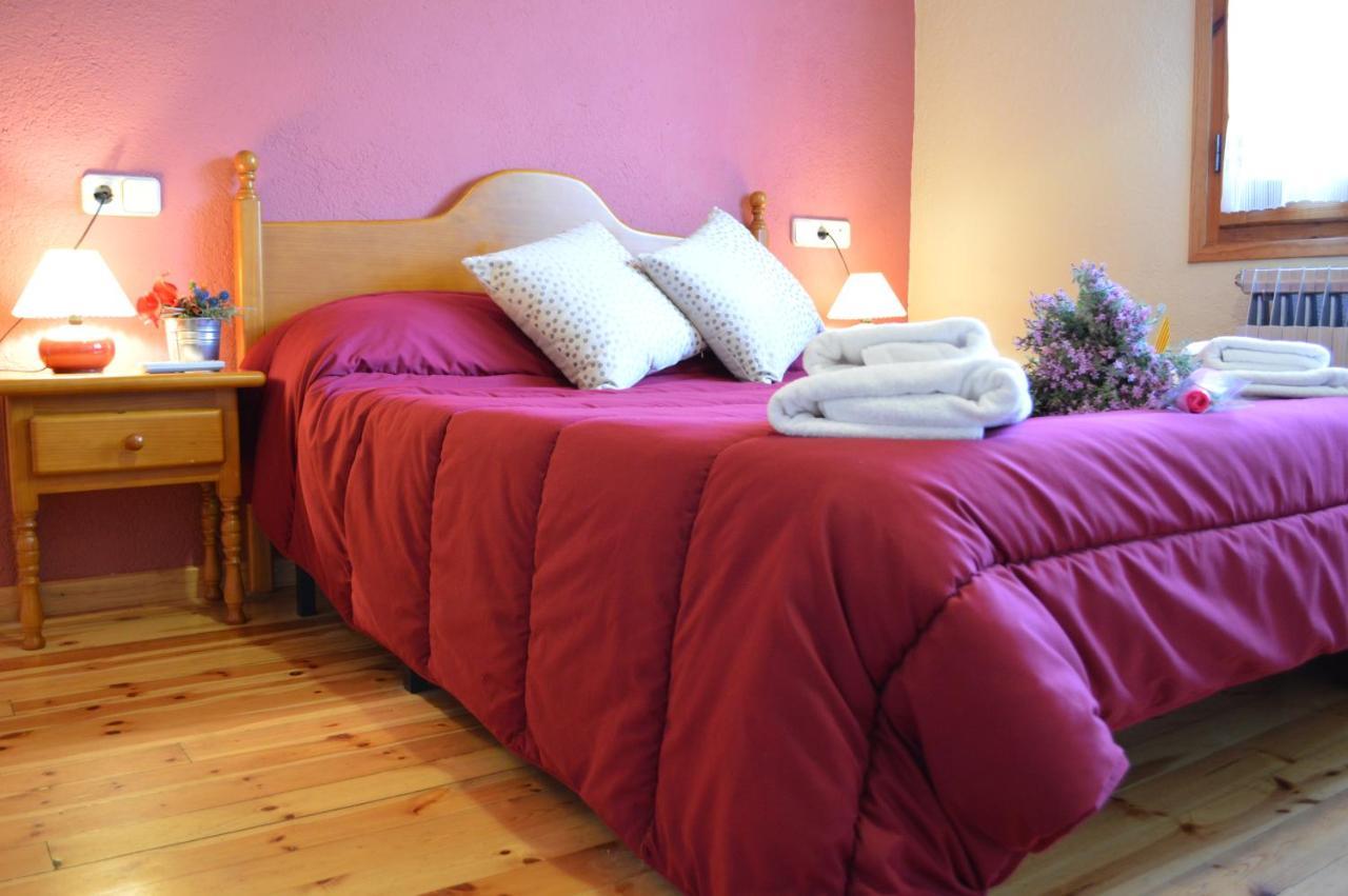 Hostal Pas De La Pera Aransa Bagian luar foto