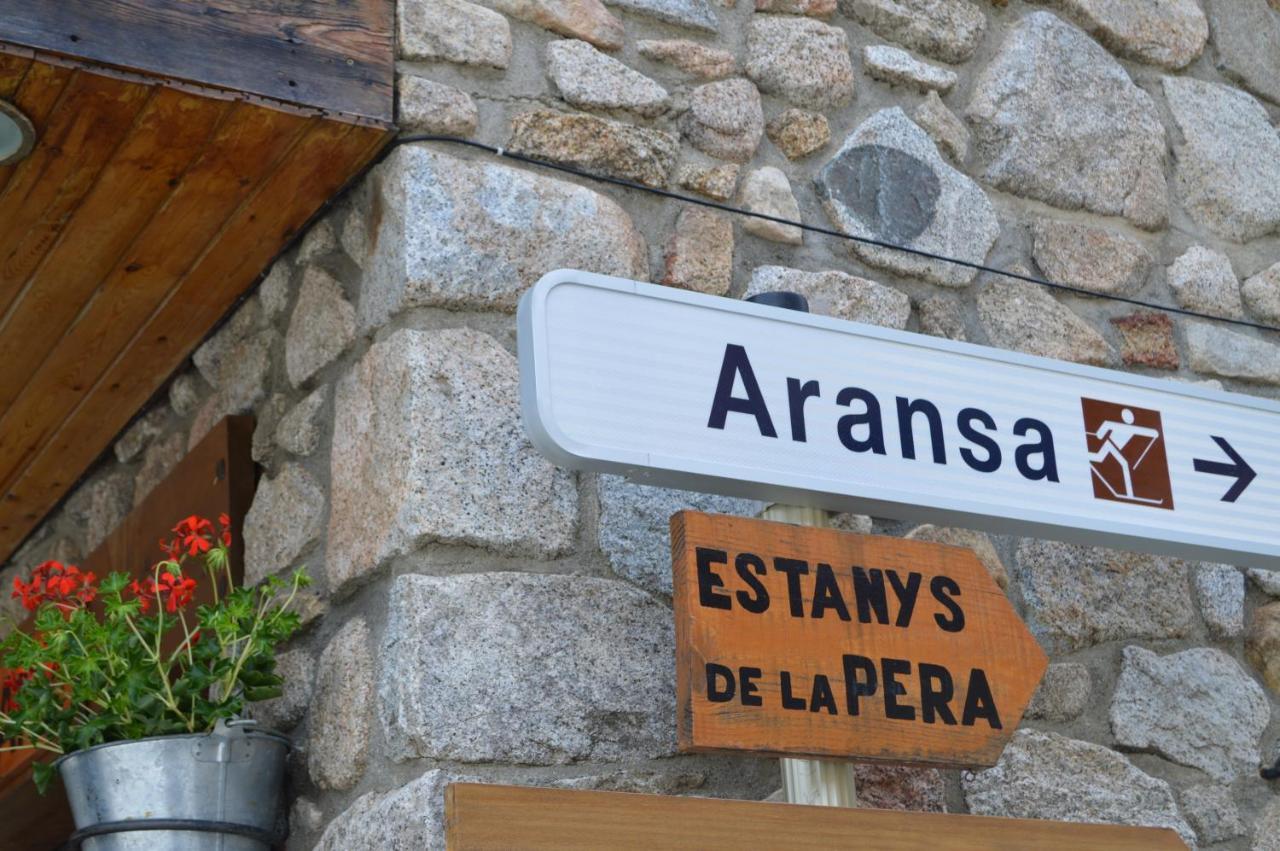 Hostal Pas De La Pera Aransa Bagian luar foto