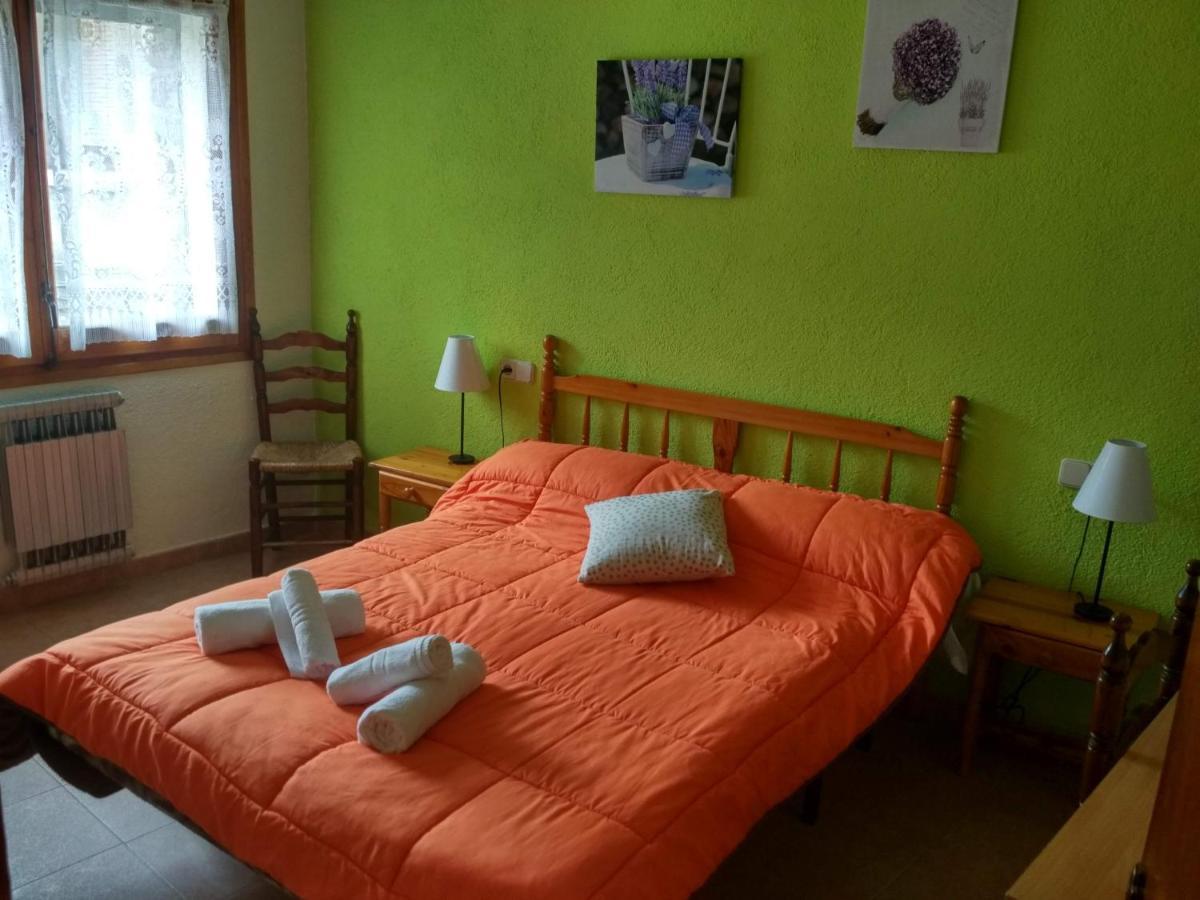 Hostal Pas De La Pera Aransa Bagian luar foto