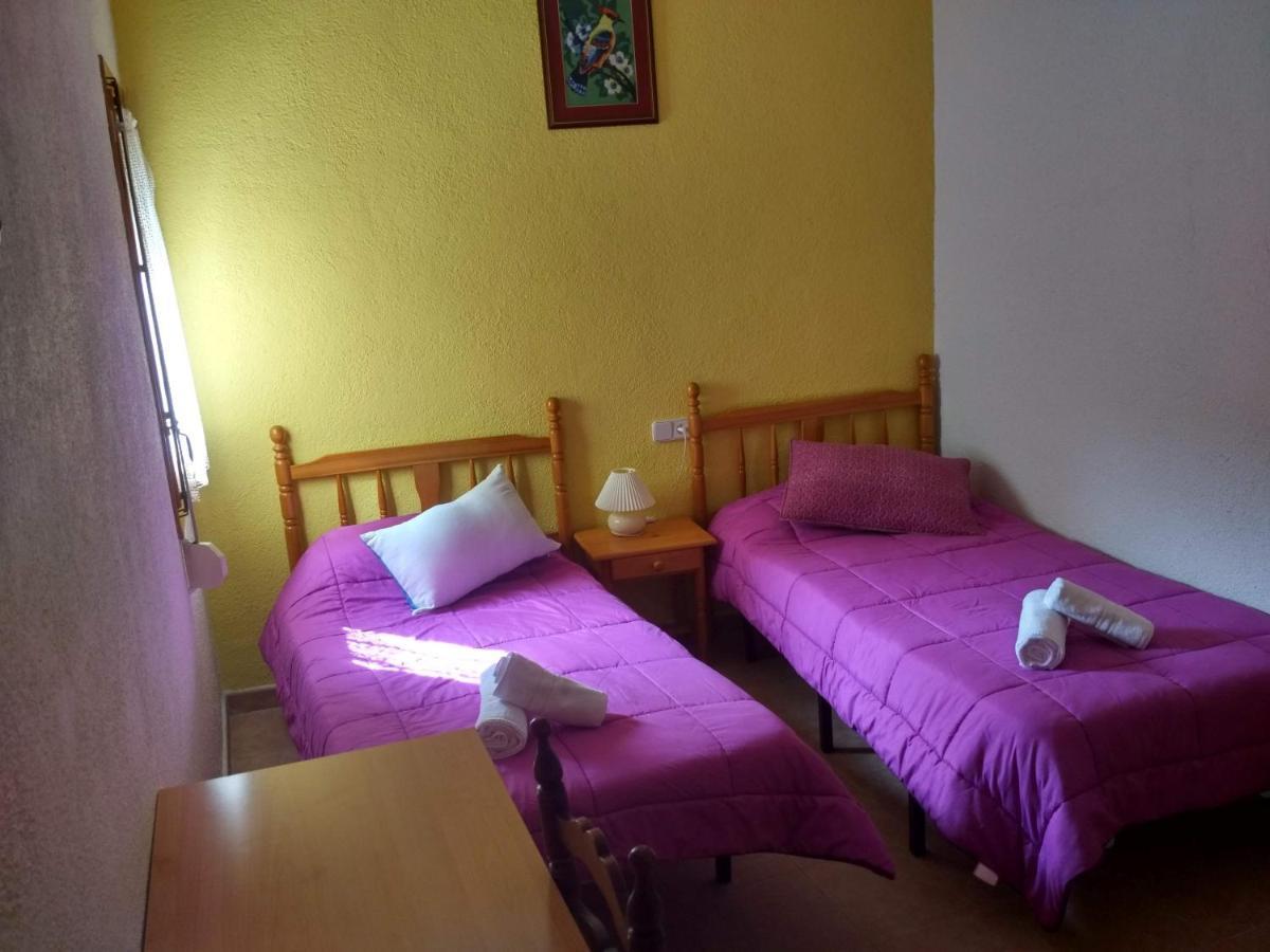 Hostal Pas De La Pera Aransa Bagian luar foto