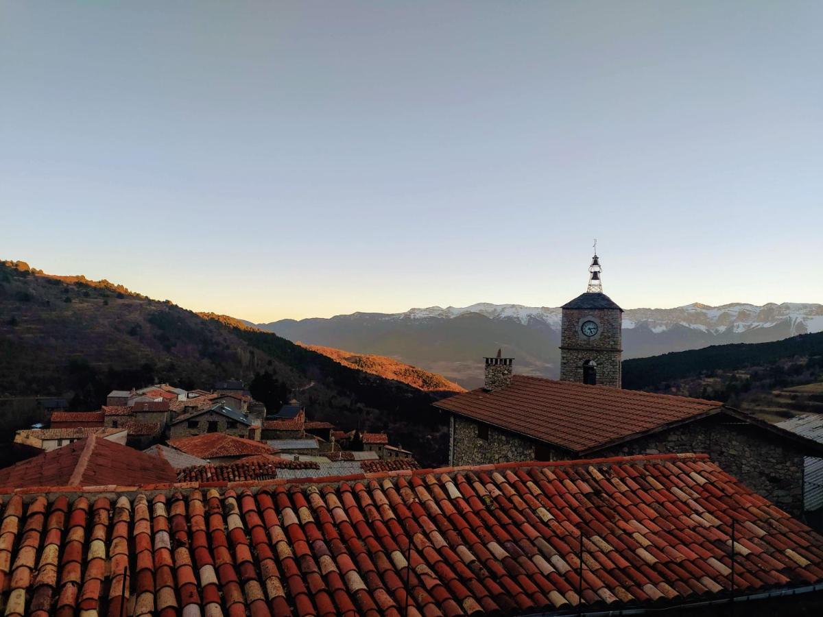 Hostal Pas De La Pera Aransa Bagian luar foto