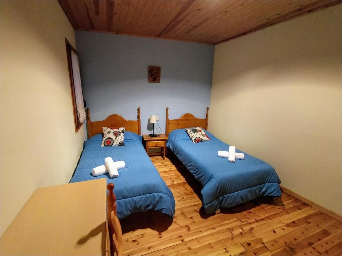 Hostal Pas De La Pera Aransa Bagian luar foto