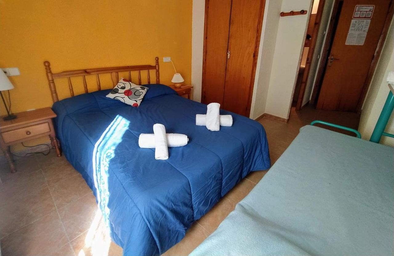Hostal Pas De La Pera Aransa Bagian luar foto